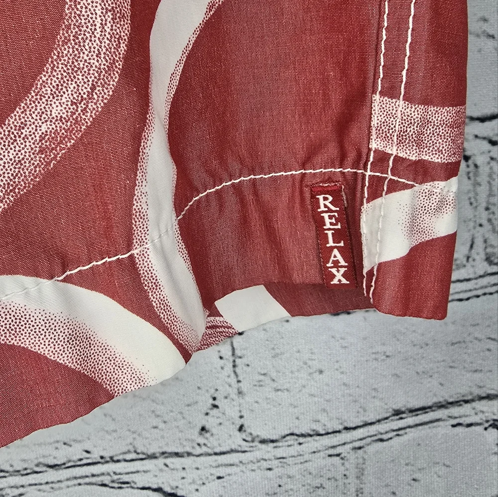 Tommy‎ Bahama Men's Red Swim Trunks Size Large